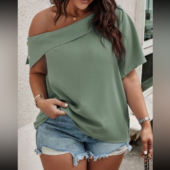 Boho plus size asymmetrical hem blouse - Picture 4 of 5
